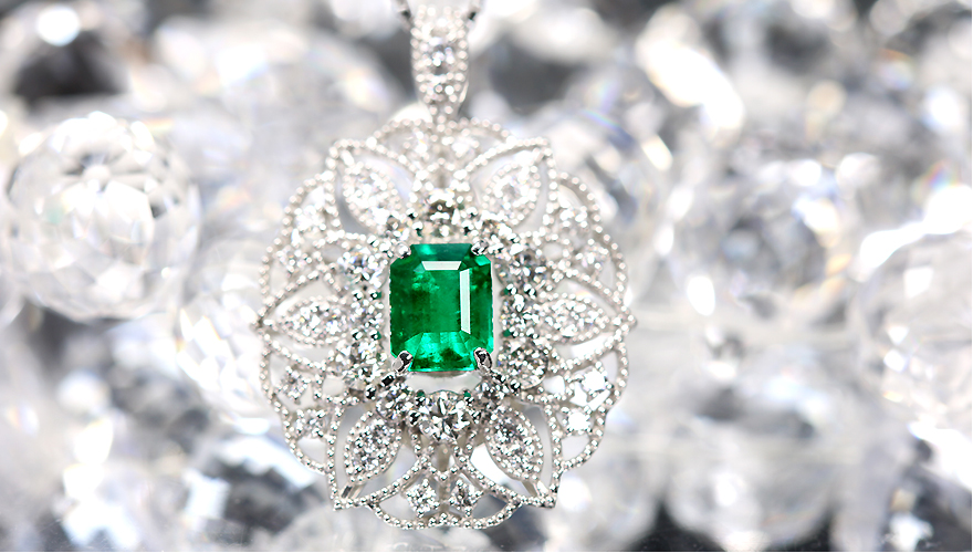 コロンビア産エメラルド(vivid green) 0.75ct ダイヤモンド 0.77ct