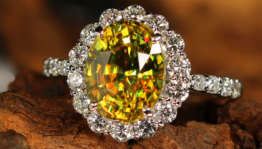 スフェーン 3.7ct ダイヤモンド 0.8ct プラチナ リング(指輪)【品質